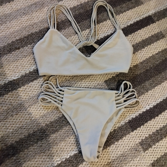 Mikoh Bikini In Stone - Picture 1 of 4